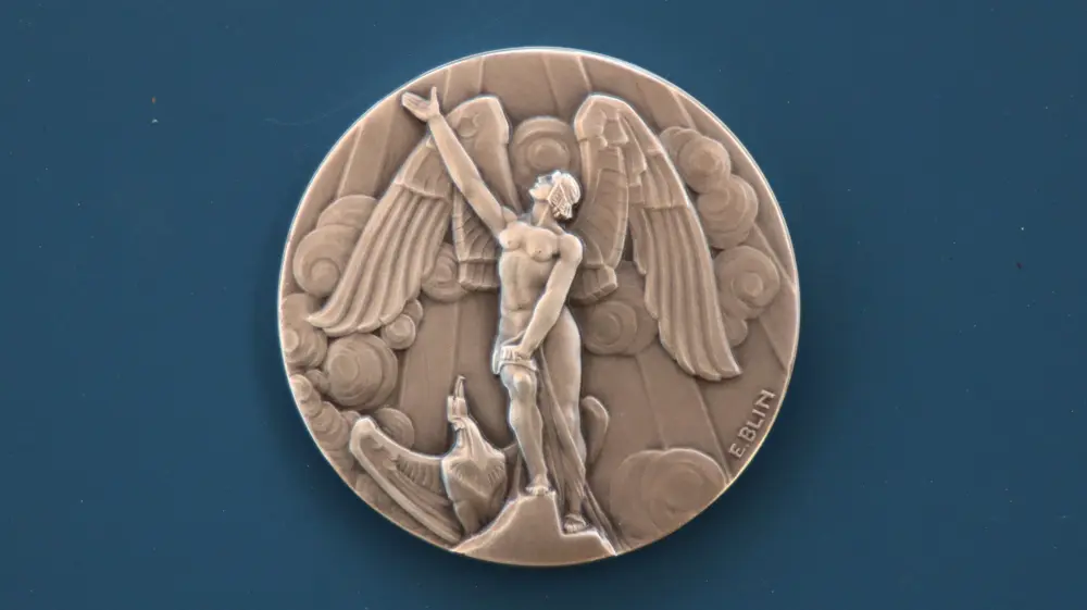 The FAI Silver Medal.